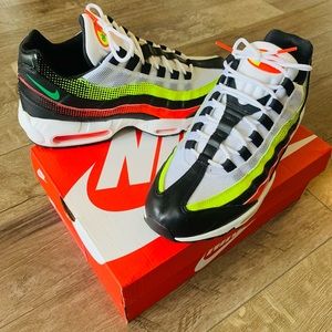Air Max 95 SE Neon Collection
